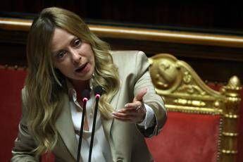 Meloni pressing sullUe per lenergia e critica a Trump Rischiosa intesa su gasolio russo Meloni pressing sullUe per lenergia e critica a Trump Rischiosa intesa su gasolio russo
