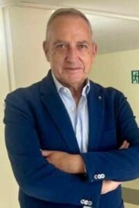 Sanita in crisi Vaia Ogni richiesta di aiuto per un paziente in ospedale e una sconfitta. Basta emergenza continua ripristiniamo modello Usca