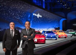 Stellantis al Salone di Parigi 2026 sei concept car anticipano il futuro dei marchi Stellantis al Salone di Parigi 2026 sei concept car anticipano il futuro dei marchi